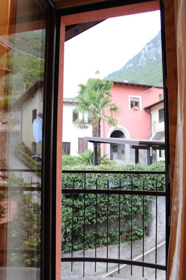 Apartment Vista Monastero Dubino Eksteriør billede